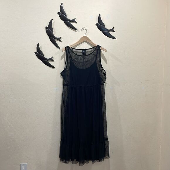 Torrid X Disney Minnie Mouse Maxi Sheer Mesh Layering Dress - 1X - Picture 7 of 15